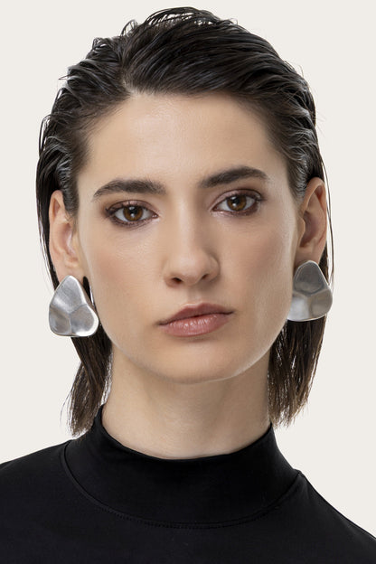 Naušnice BOUCLES TRIANGLE ARRONDIS